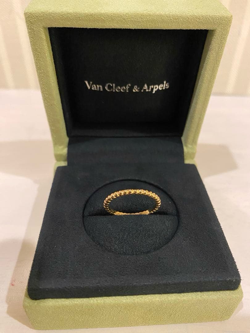正規品Van Cleef & Arpels ペルレ ゴールドパール リング51号