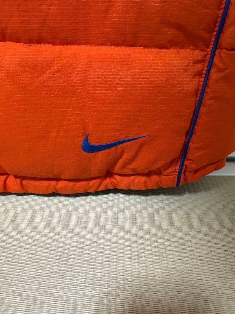 美品 ACG ダウンベスト オレンジ Lサイズ
