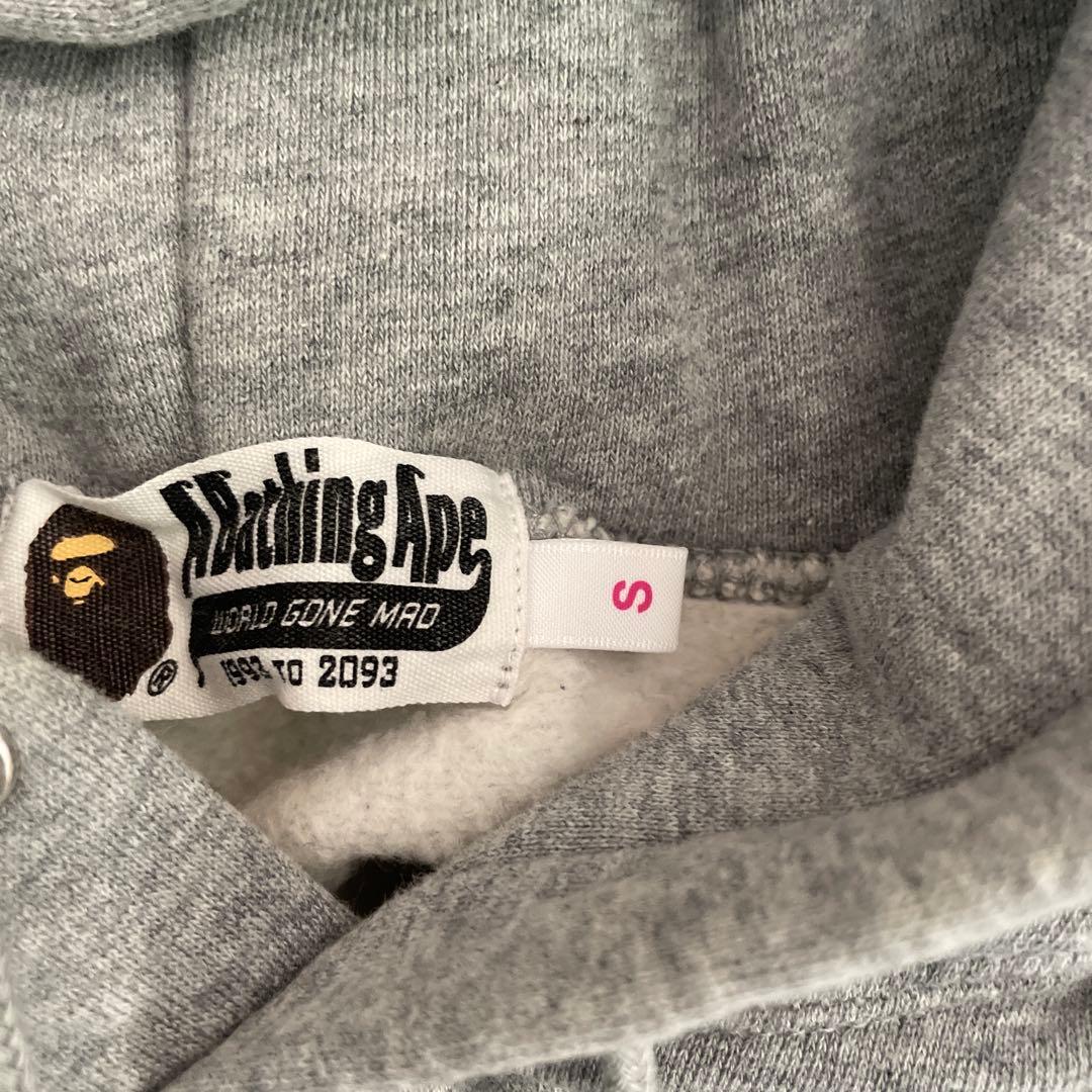 A BATHING APE パーカー バックプリント有り 美品