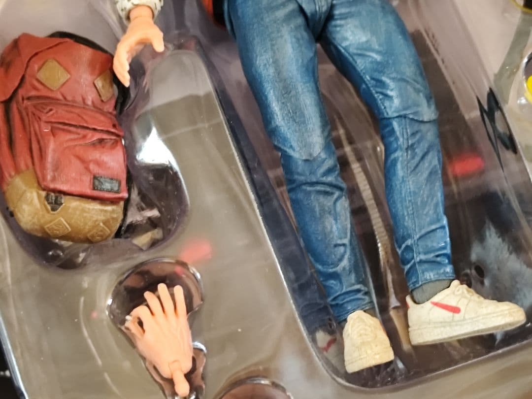 NECA バックトゥーザフューチャー マーティ フィギュア BTTF 映画グッズ