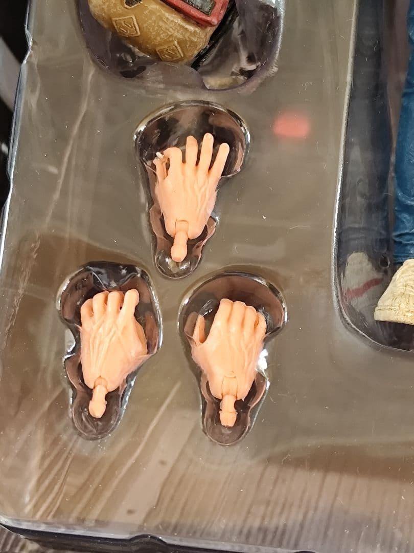 NECA バックトゥーザフューチャー マーティ フィギュア BTTF 映画グッズ