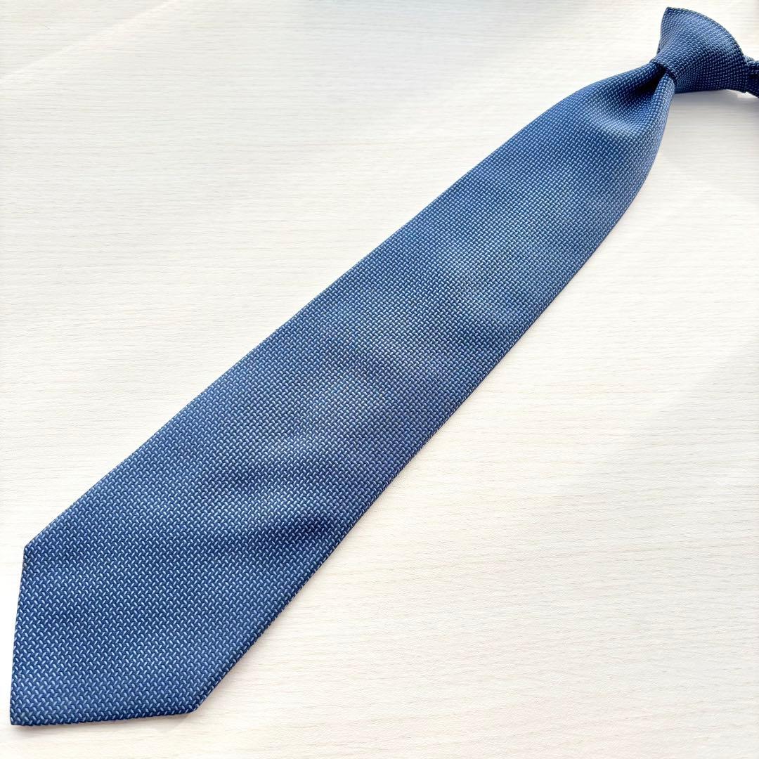 Ermenegildo Zegna エルメネジルドゼニア シルク ネクタイ 青