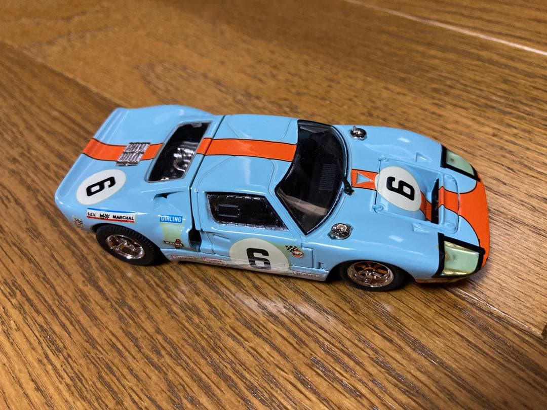 Bang 1/43 ミニチュアカー