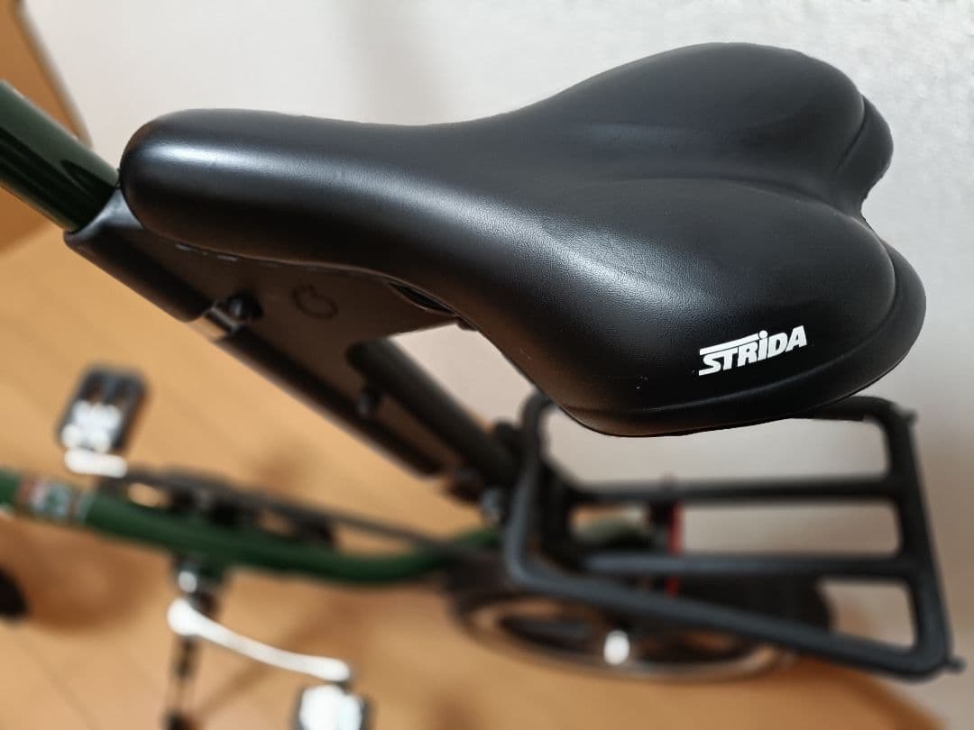 STRIDA LT グリーン 折り畳自転車 美品 ディスクブレーキ 純正タイヤ付