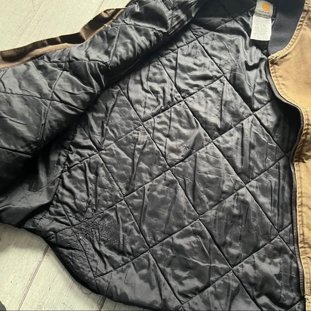 く*い様 -carhartt- fade brown duck vest