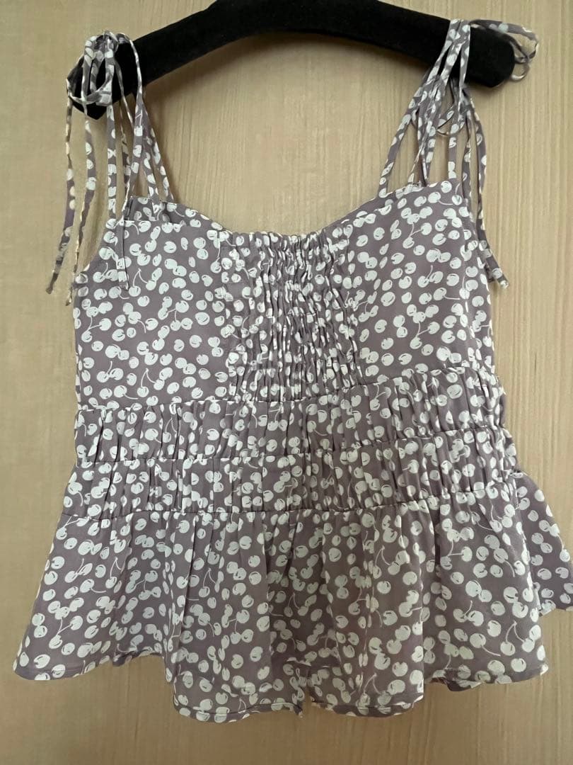 トップス Herlipto Cherry Pattern Strap Top S