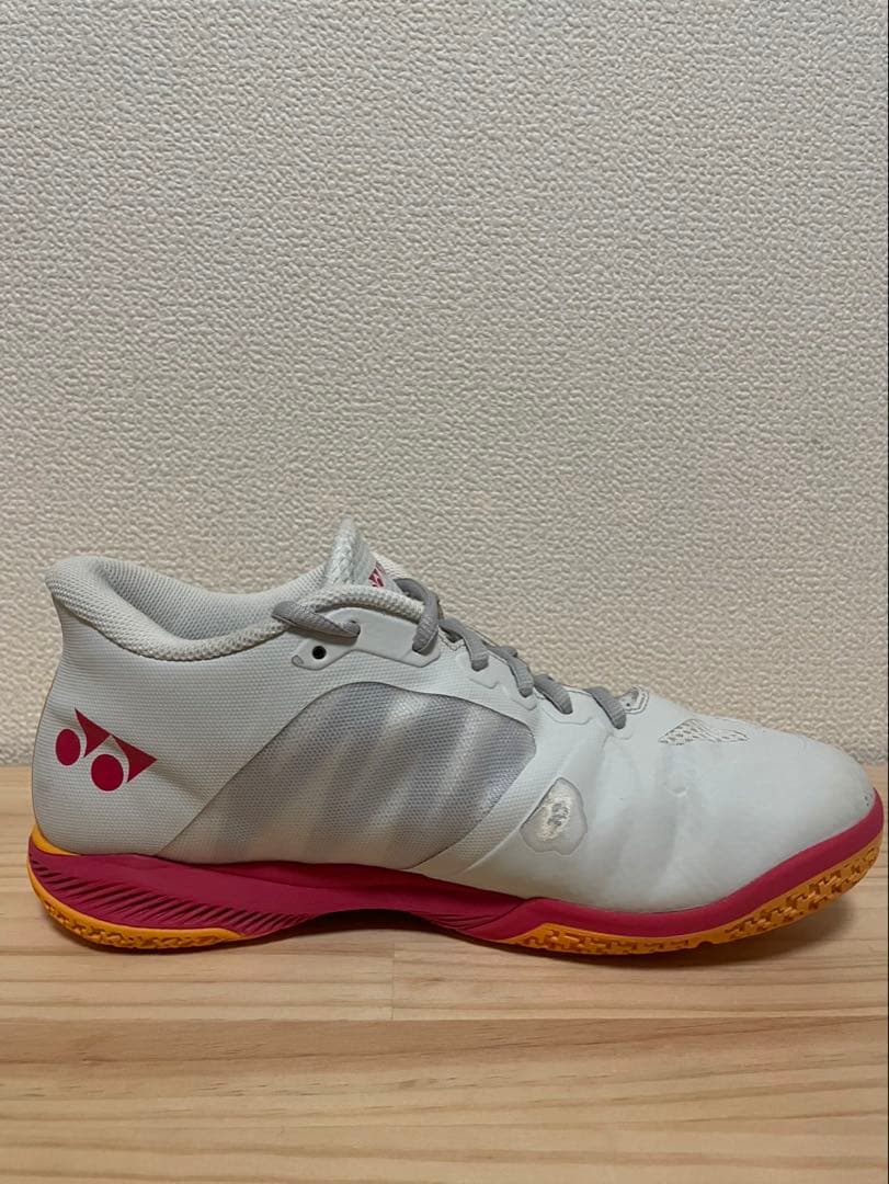 YONEX バドミントンシューズ コンフォートZ ワイドミッド