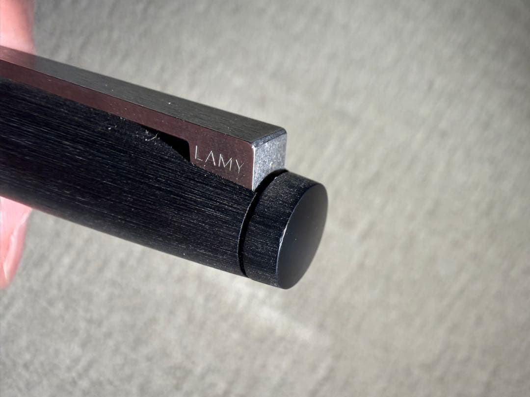 K*u様 【中古美品】LAMY（ラミー）2000 万年筆 EFニブ