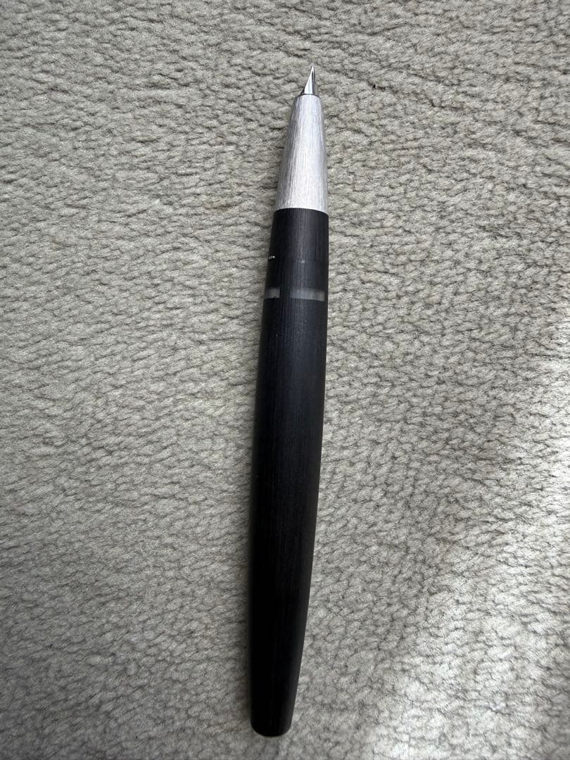 K*u様 【中古美品】LAMY（ラミー）2000 万年筆 EFニブ