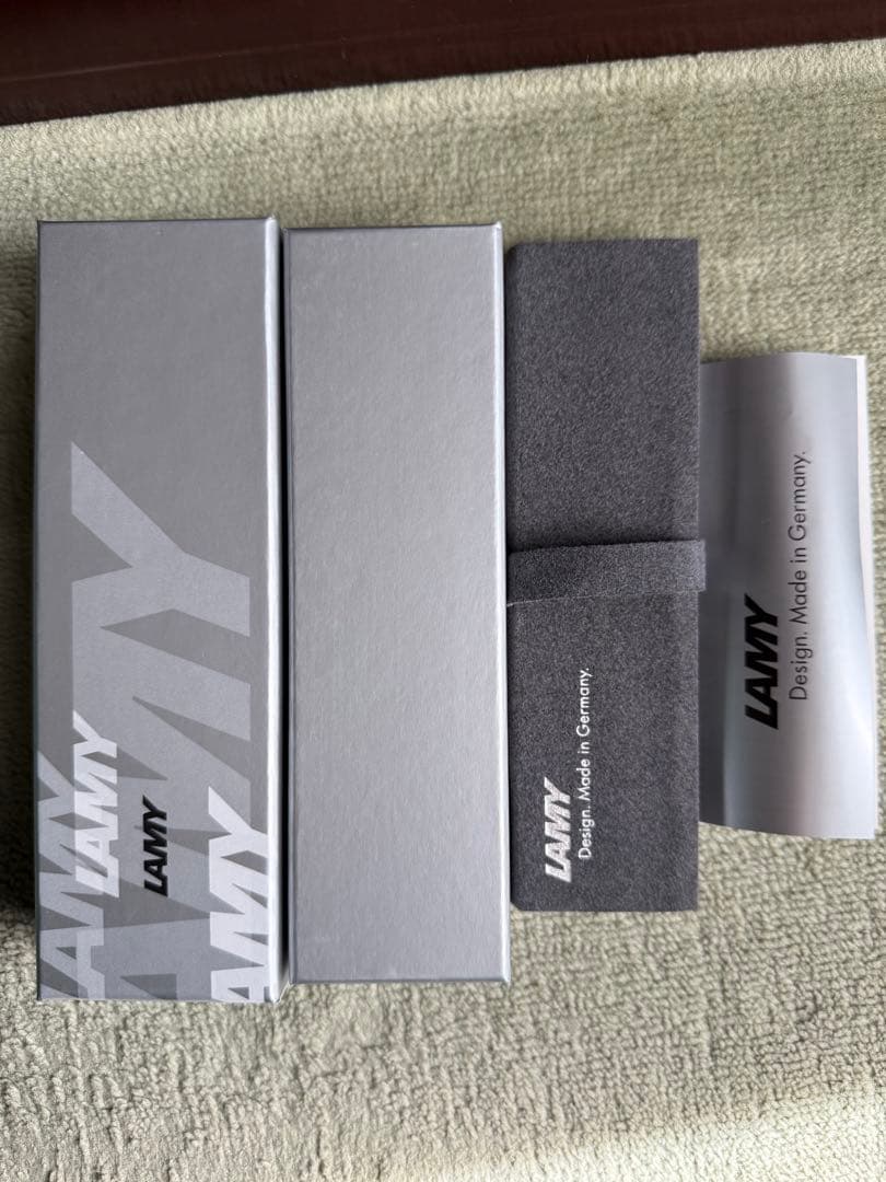 K*u様 【中古美品】LAMY（ラミー）2000 万年筆 EFニブ
