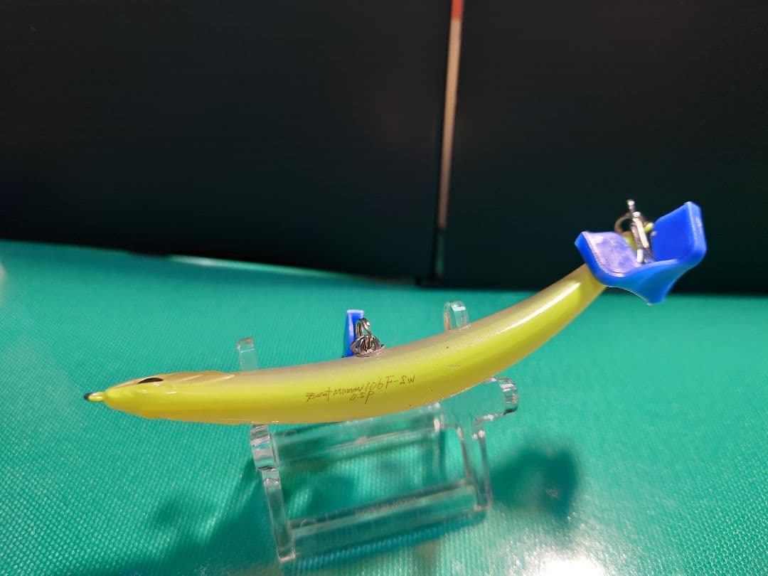 バスルアーいろいろ　セット売り ２２コ＋サービスルアー３コ計２５コセット売りです