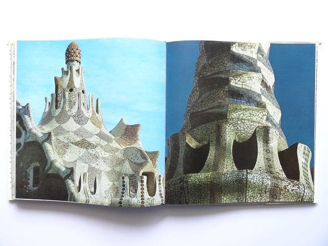 洋書◆ガウディ 建築作品写真集 本