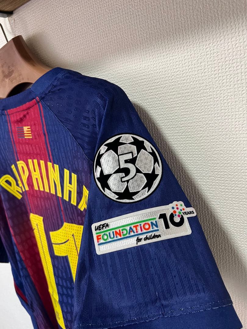 バルセロナ ラフィーニャ ユニフォーム