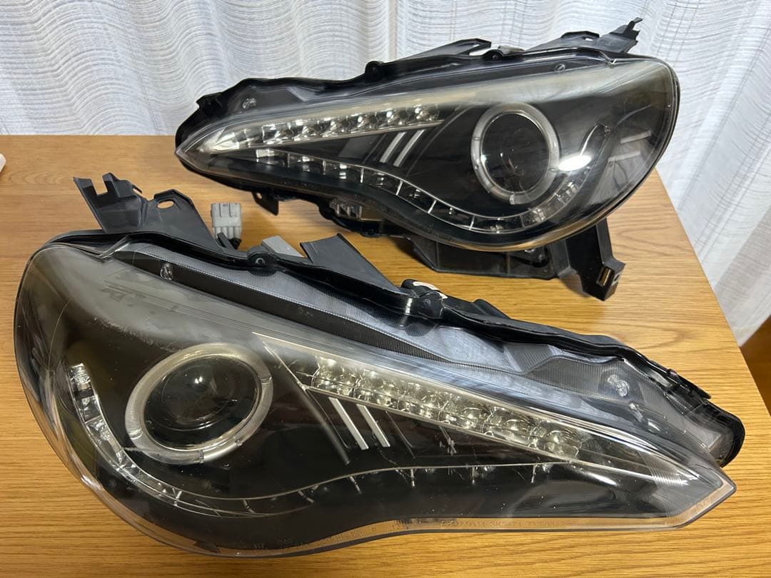 【ジャンク】トヨタ 86 Dazz Fellows LED ヘッドライト