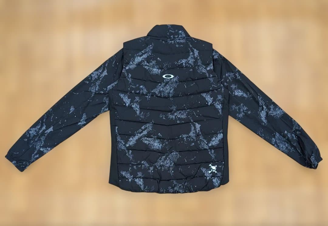 オークリー　Elevate Transform Insulation Vest