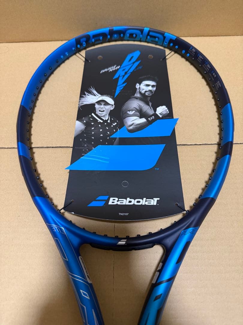 新品未使用　バボラ BabolaT PURE DRIVE LITE