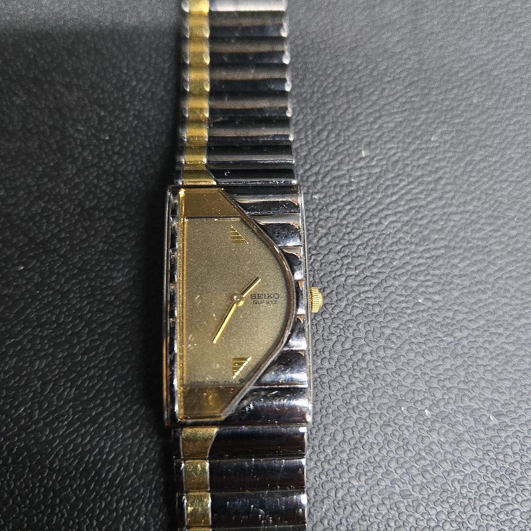 SEIKO レディースウォッチ 金属ベルト