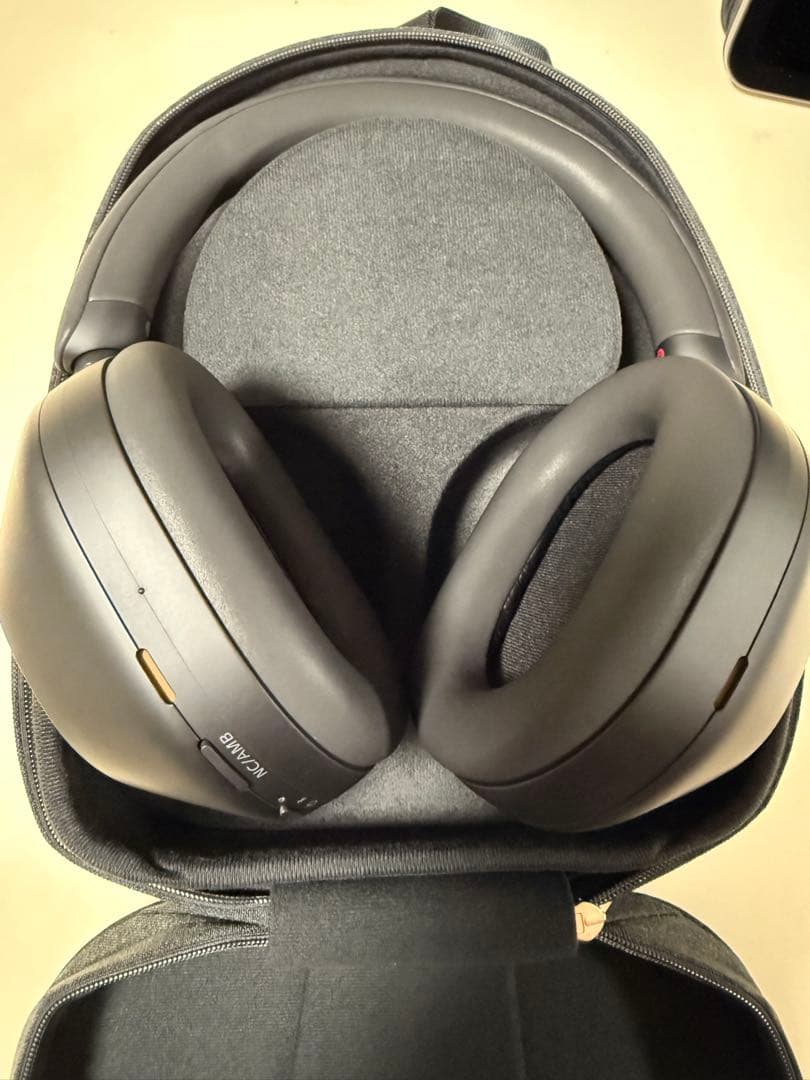 SONY ワイヤレスヘッドホン WH-1000XM5 ノイズキャンセリング