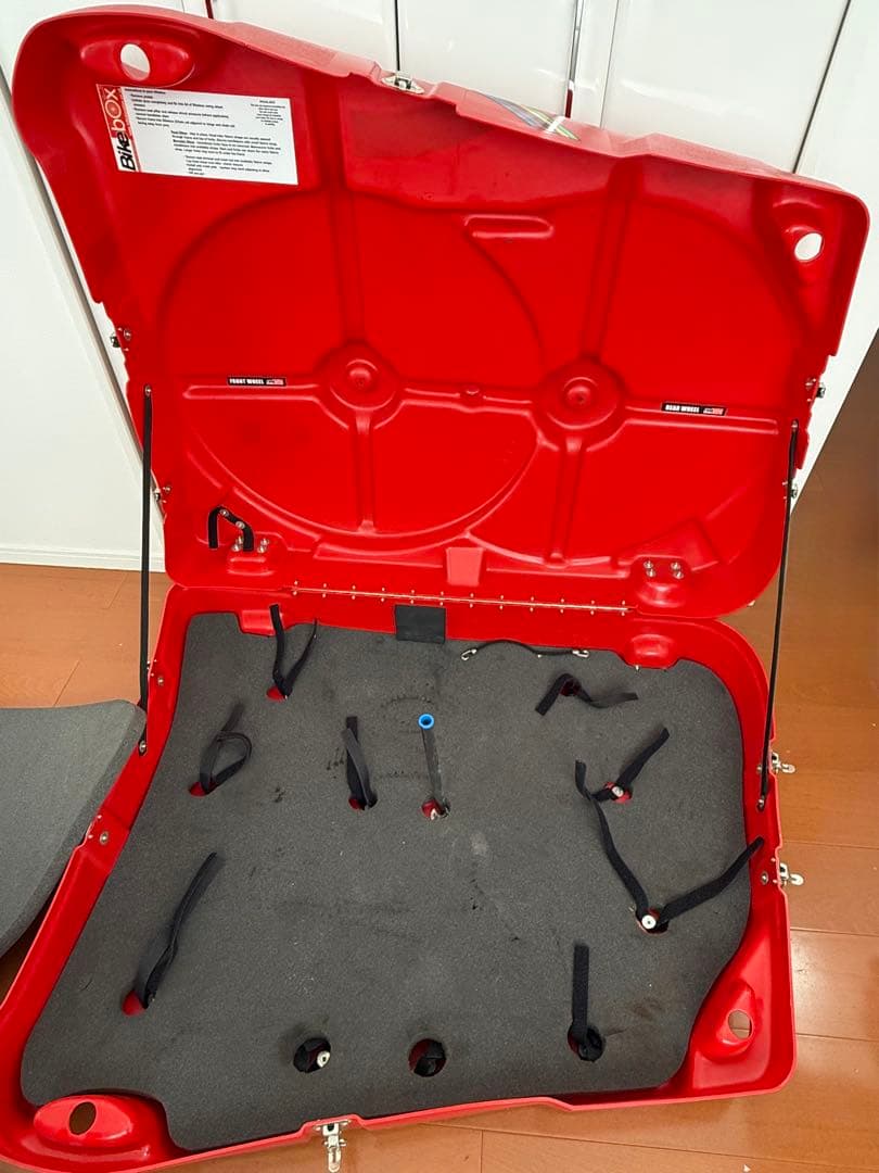 BikeBox Alan 輪行用ハードケース