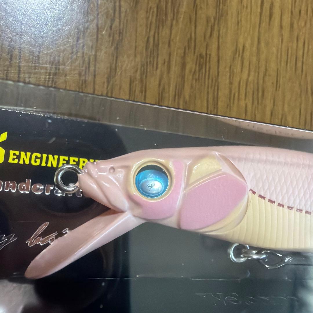 限定　メガバスMegabass VISION ONETEN