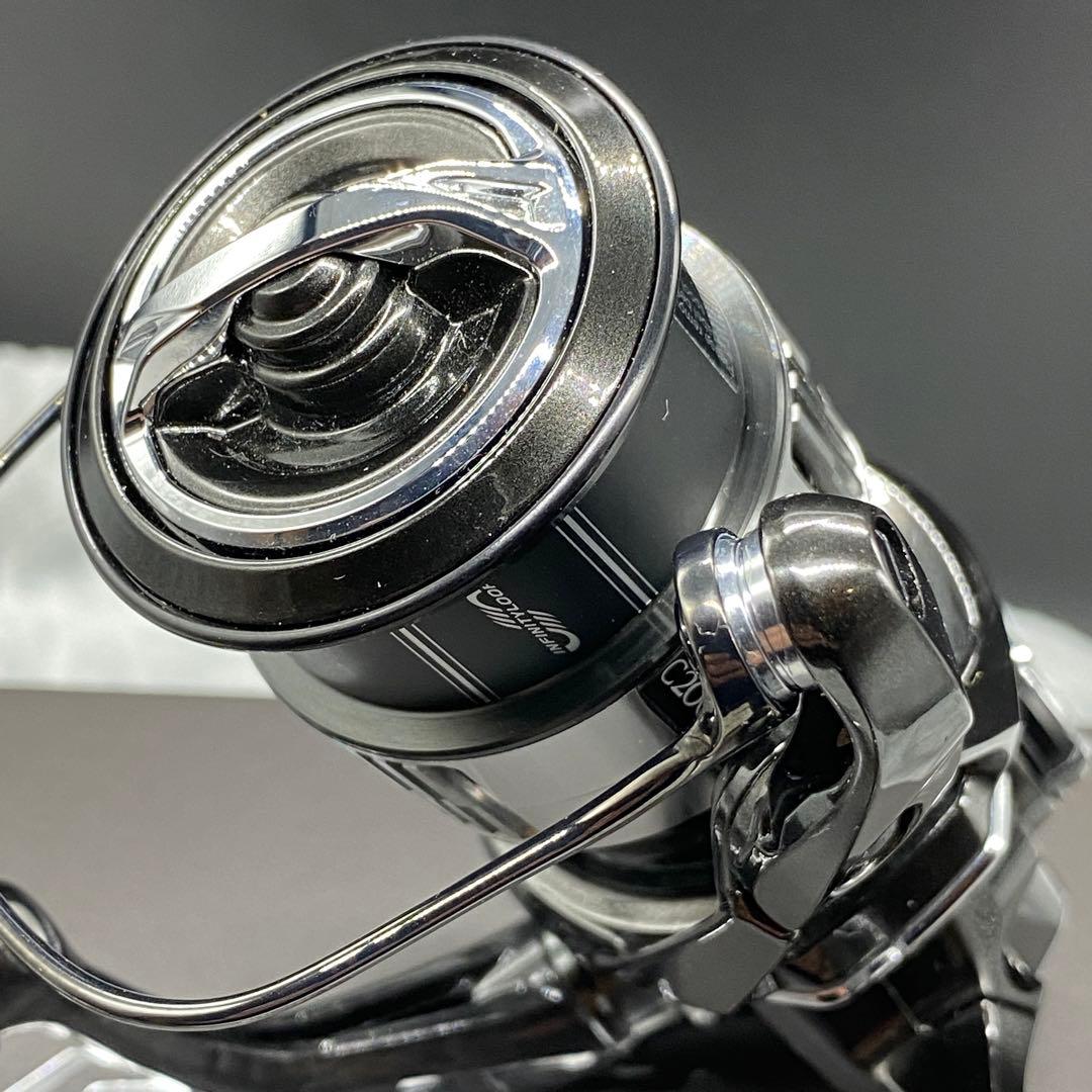 23 ヴァンキッシュ C2000SHG 中古美品 シマノ