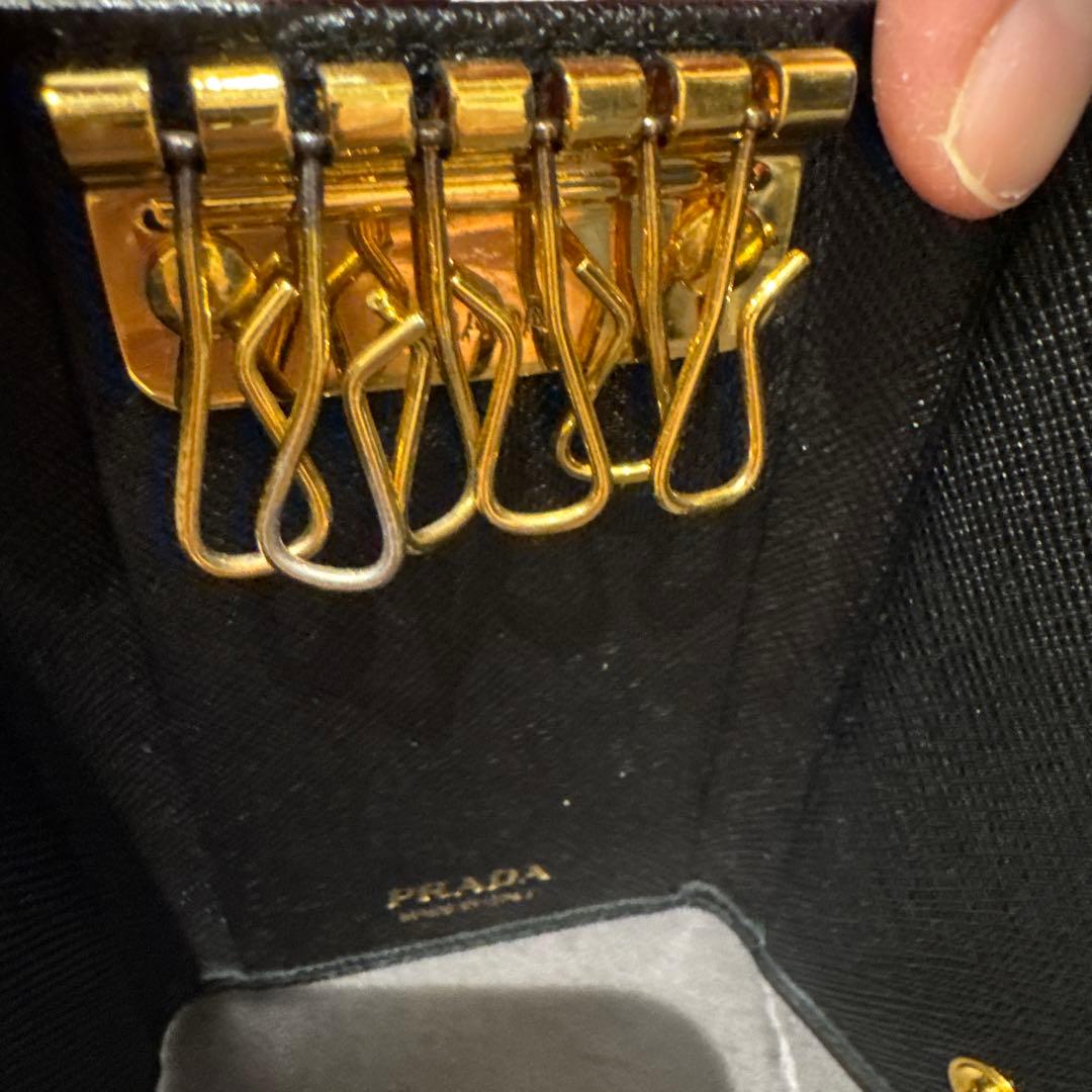 PRADA ブラックキーケース ゴールド金具