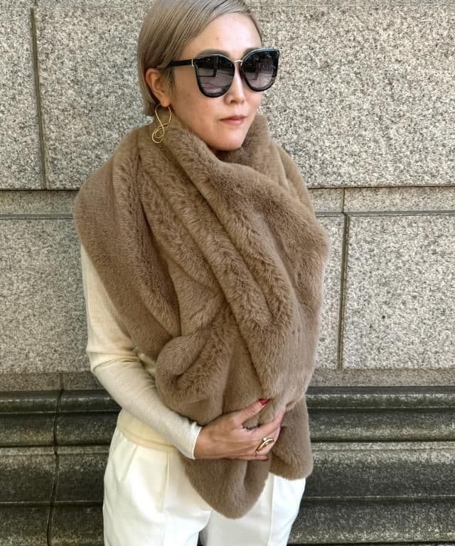 JENNE リッチボリュームファーケープ新品未使用タグつき　柴犬カラー