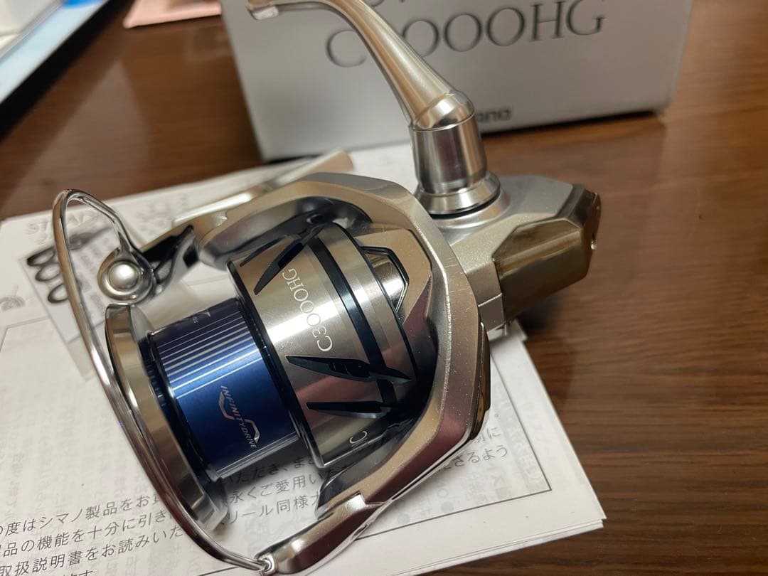 【美品】 シマノ 23ストラディック C3000HG