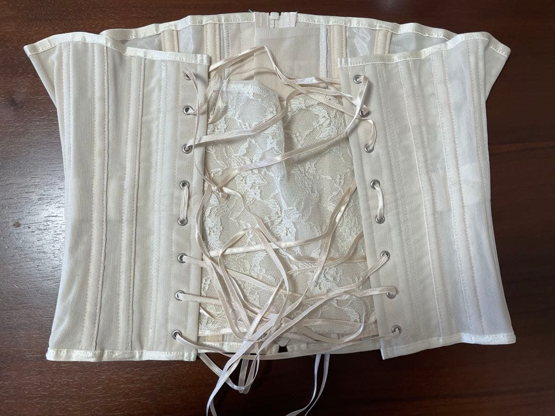 ENCHANTED CORSET Sirene シレーヌ　真珠(ベージュ)L
