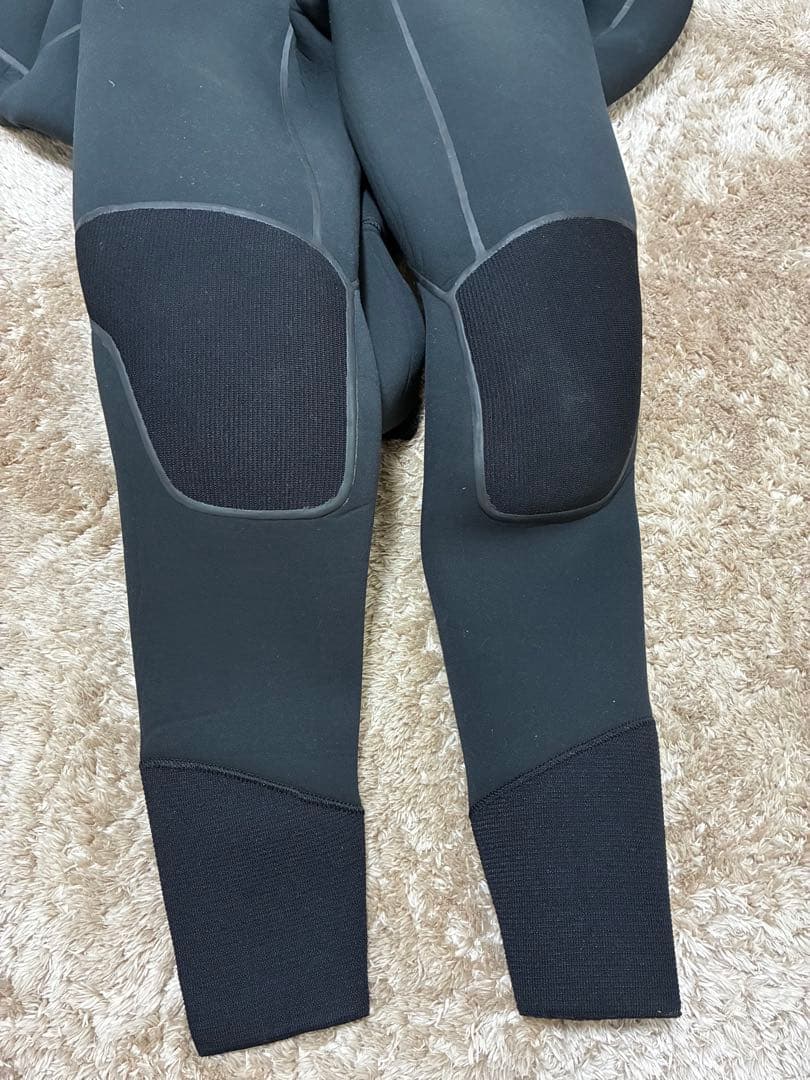 PATAGONIA MEN’S R4 ウェットスーツ