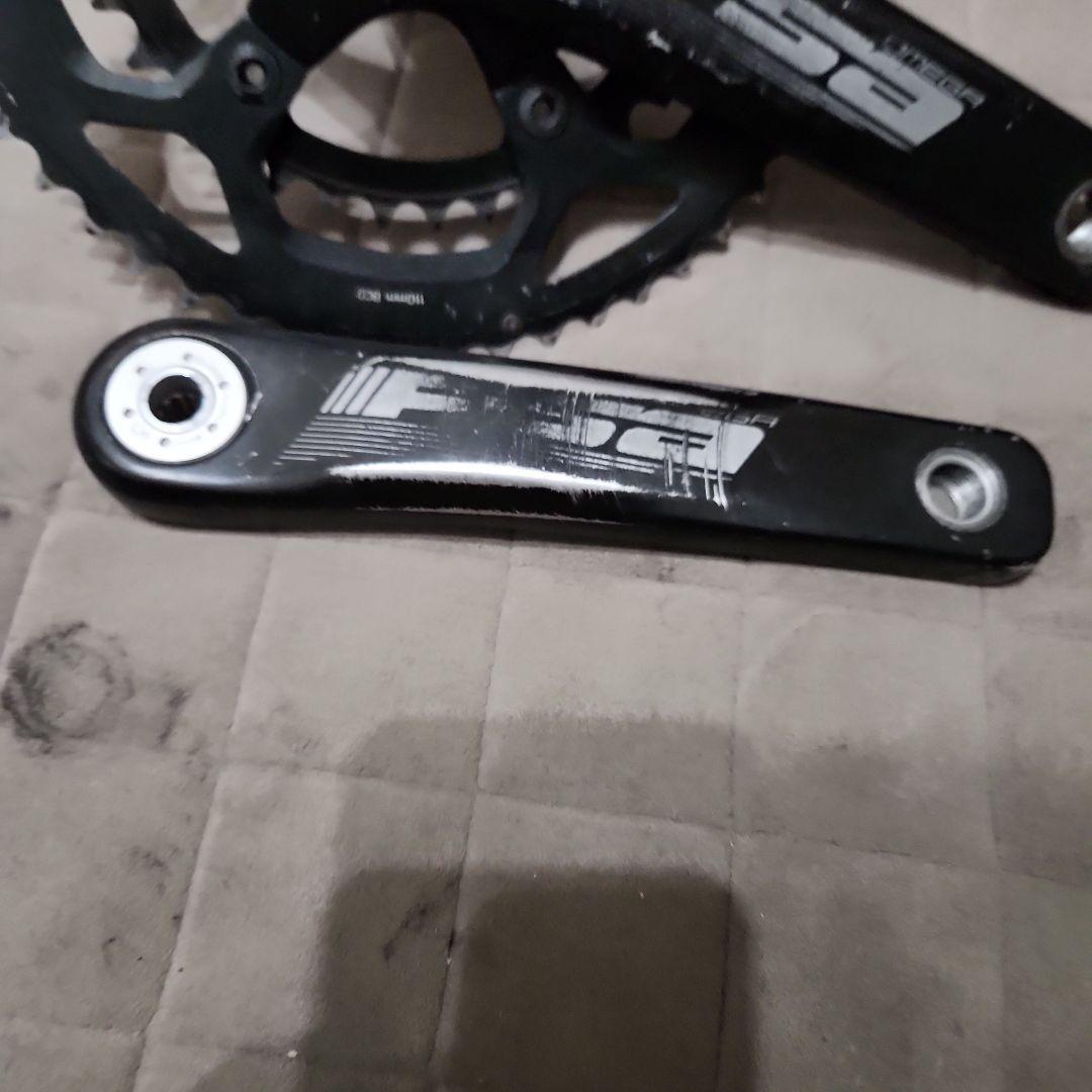 FSA ブラック クランクセット　FSA オメガ　BB30
