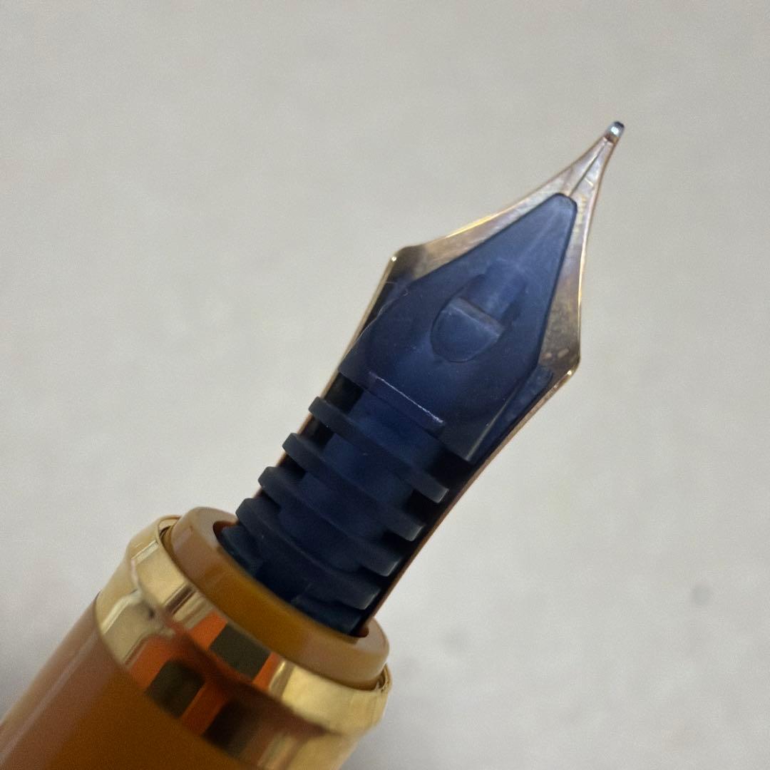 新品 廃盤 PILOT パイロット カスタム 98 万年筆 F ダークイエロー