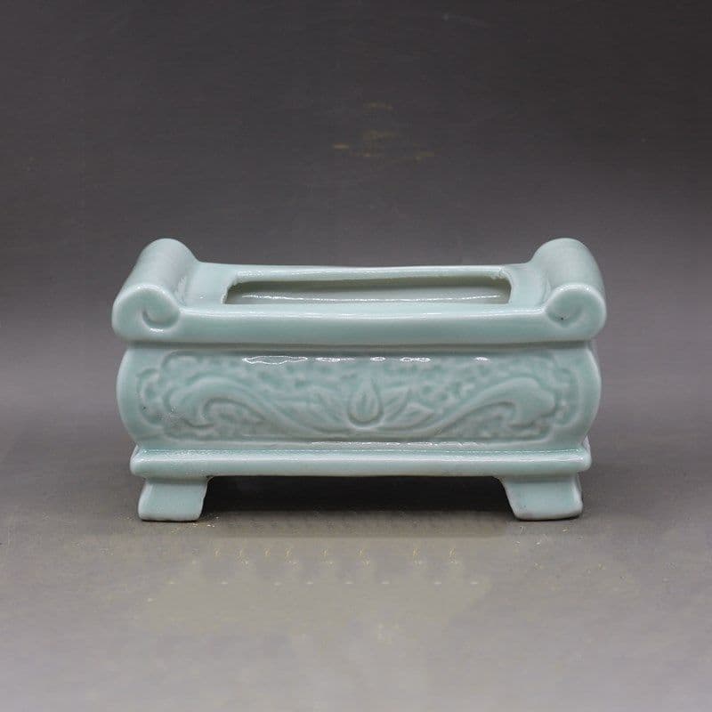 宋汝窯青釉白玉彫刻香炉 景徳鎮 陶磁器 装飾品 現代工芸品 美術品 置物