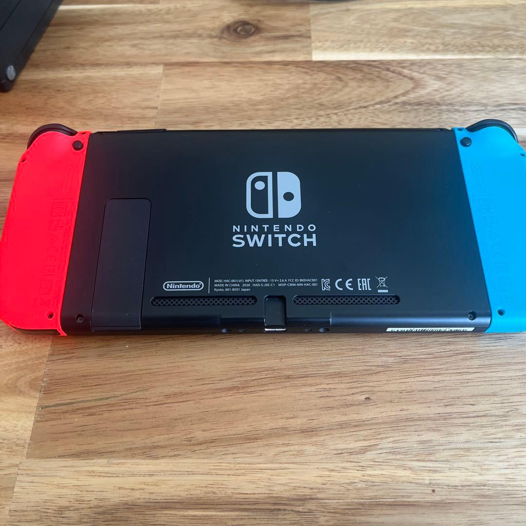ニンテンドースイッチ　本体一式　Nintendo Switch 本体 青/赤