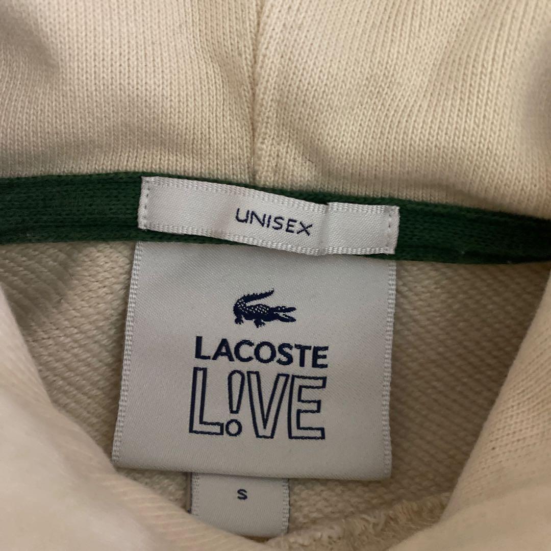 中町綾着用 LACOSTE L!VE カレッジワッペンフードスウェット S