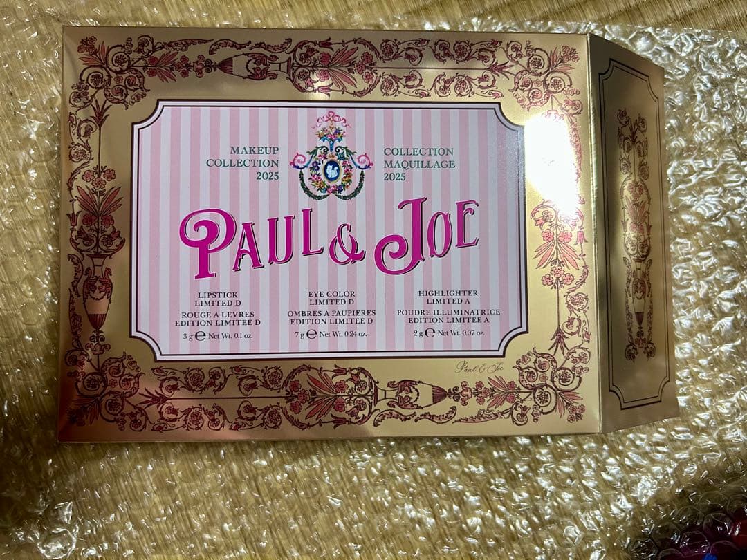 PAUL & JOE 2025年クリスマスコフレ02