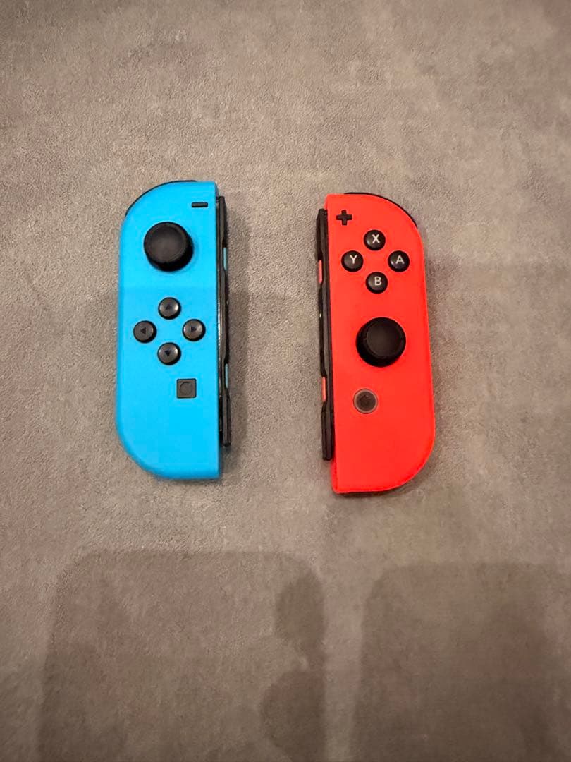 Nintendo Switch 本体 + Joy-Con + ドック + リング