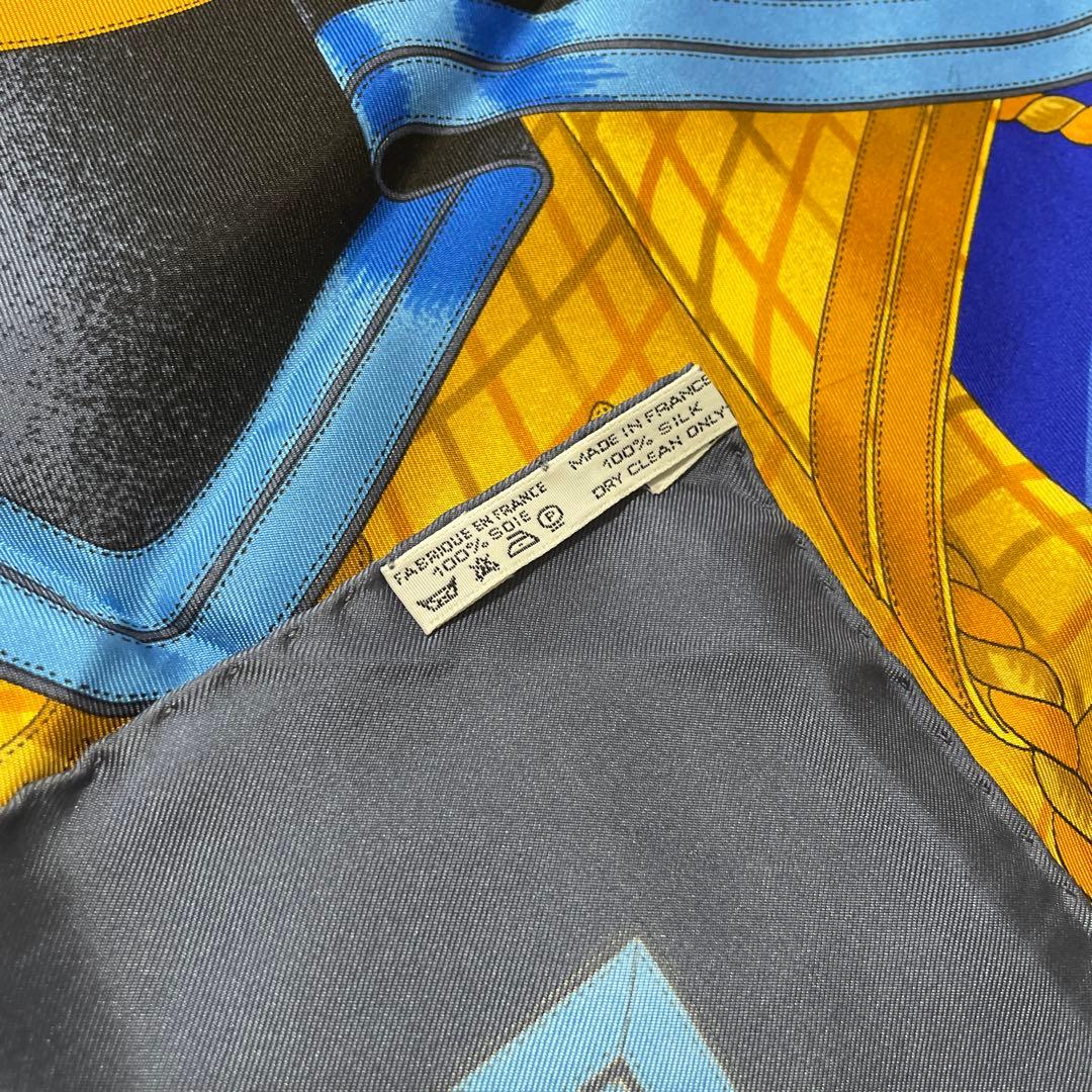 エルメス カレ 90 GRANDE TENUE 馬の礼装 大判スカーフ