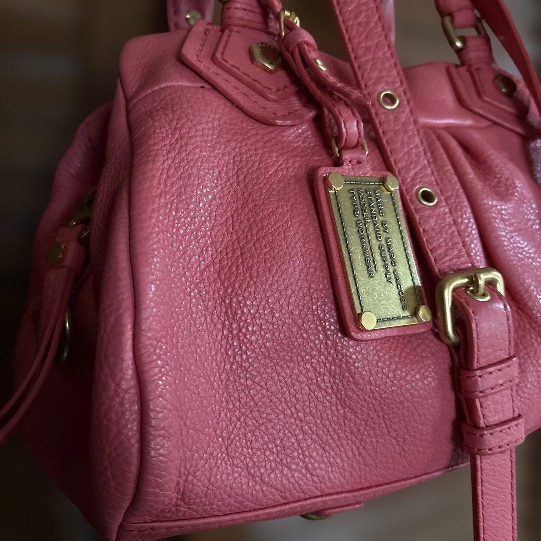 MARC BY MARC JACOBS バック シボ革2way コーラルオレンジ