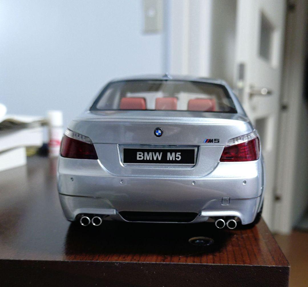 OttO 1/18  M5 E60　ミニカー