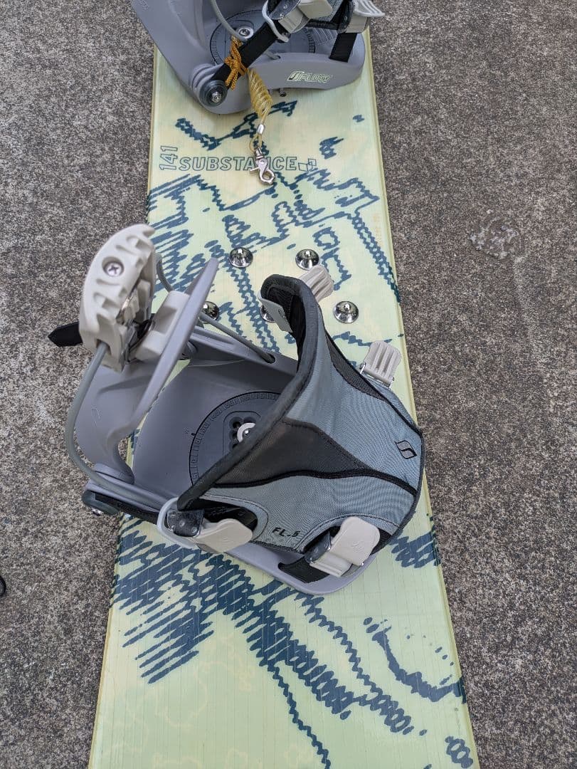 Salomon FLOW スノーボード ビンディング　セット　141cm