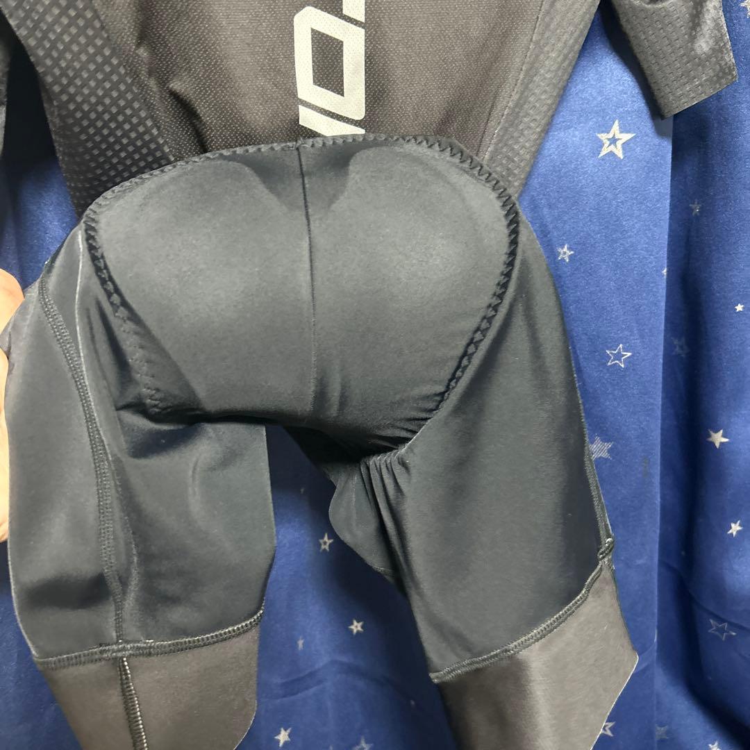 モントンサイクルジャージ