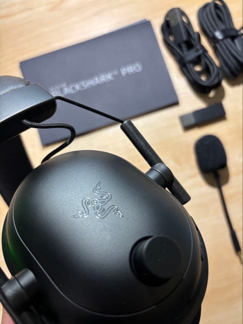Razer BLACKSHARK V2 PRO ゲーミングヘッドセット