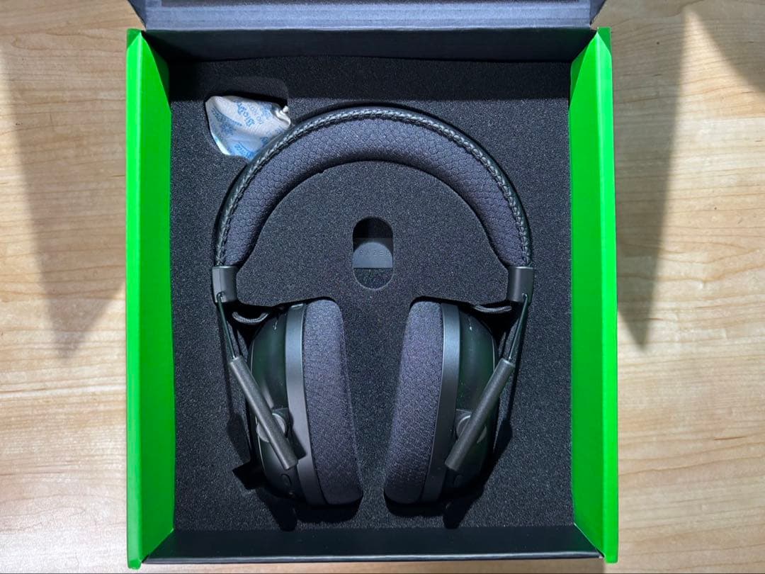 Razer BLACKSHARK V2 PRO ゲーミングヘッドセット