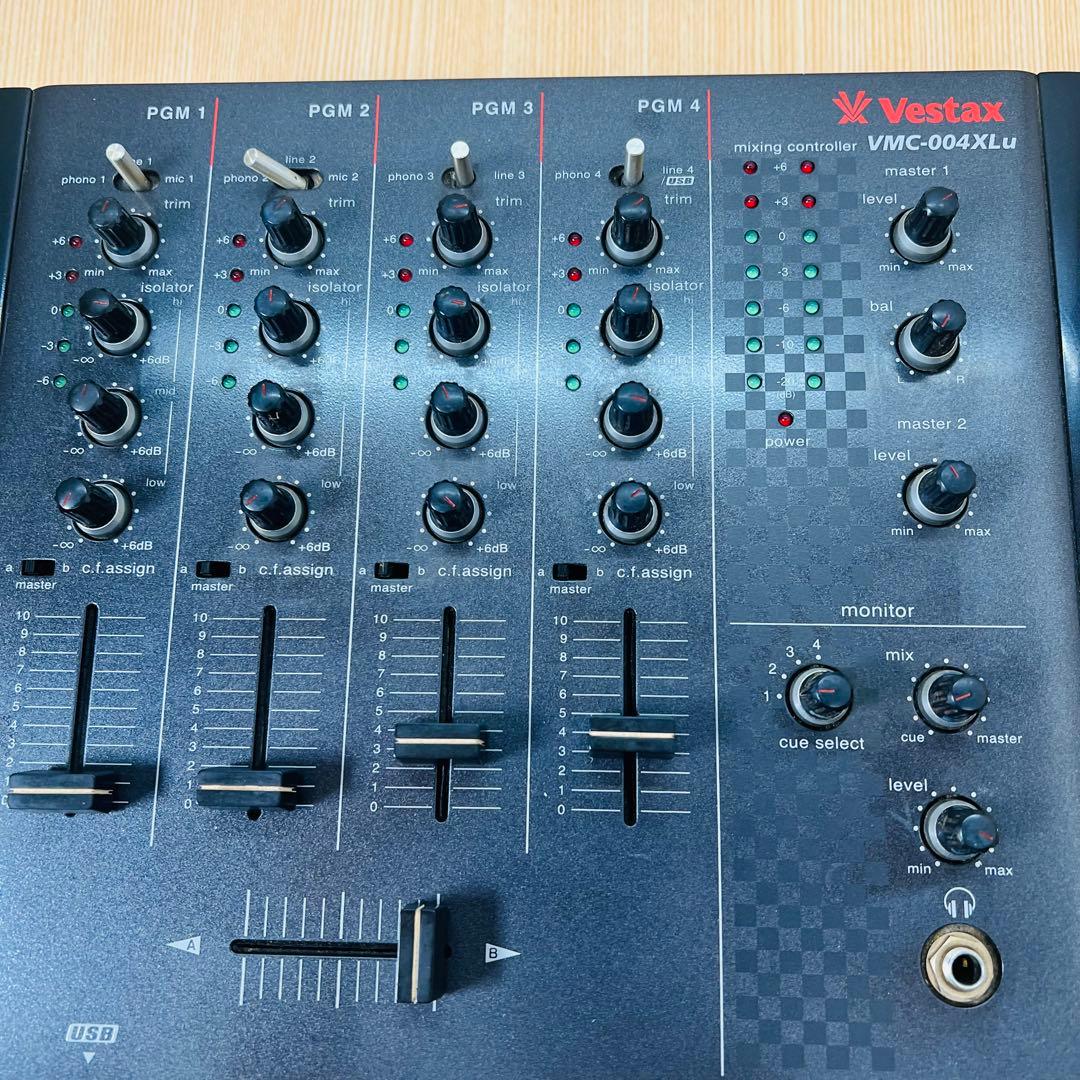 現状品　Vestax vmc 001XLu ミキサー　ベスタクス