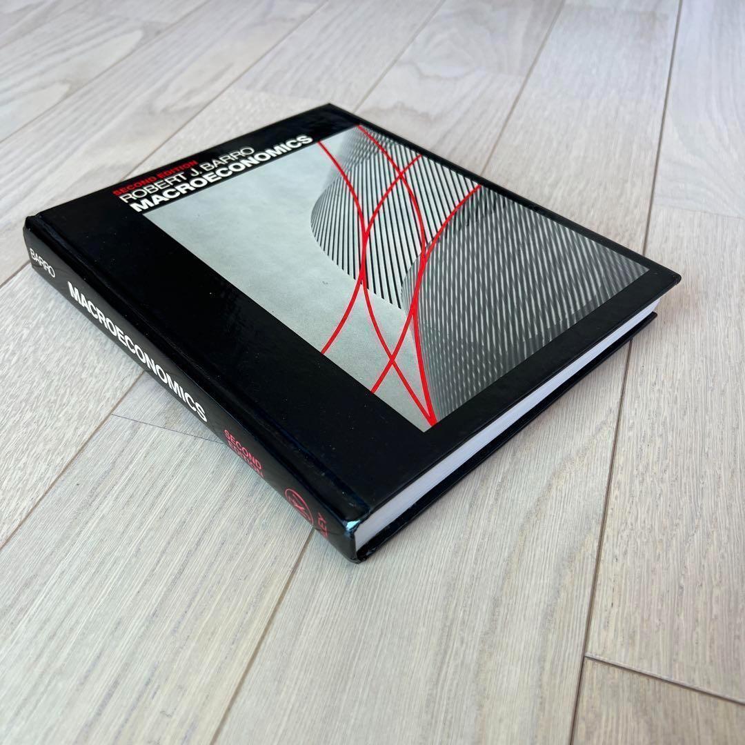 洋書 Macroeconomics Second Edition