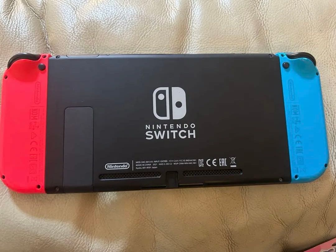 Nintendo Switch 本体 青と赤　　ジャンク品