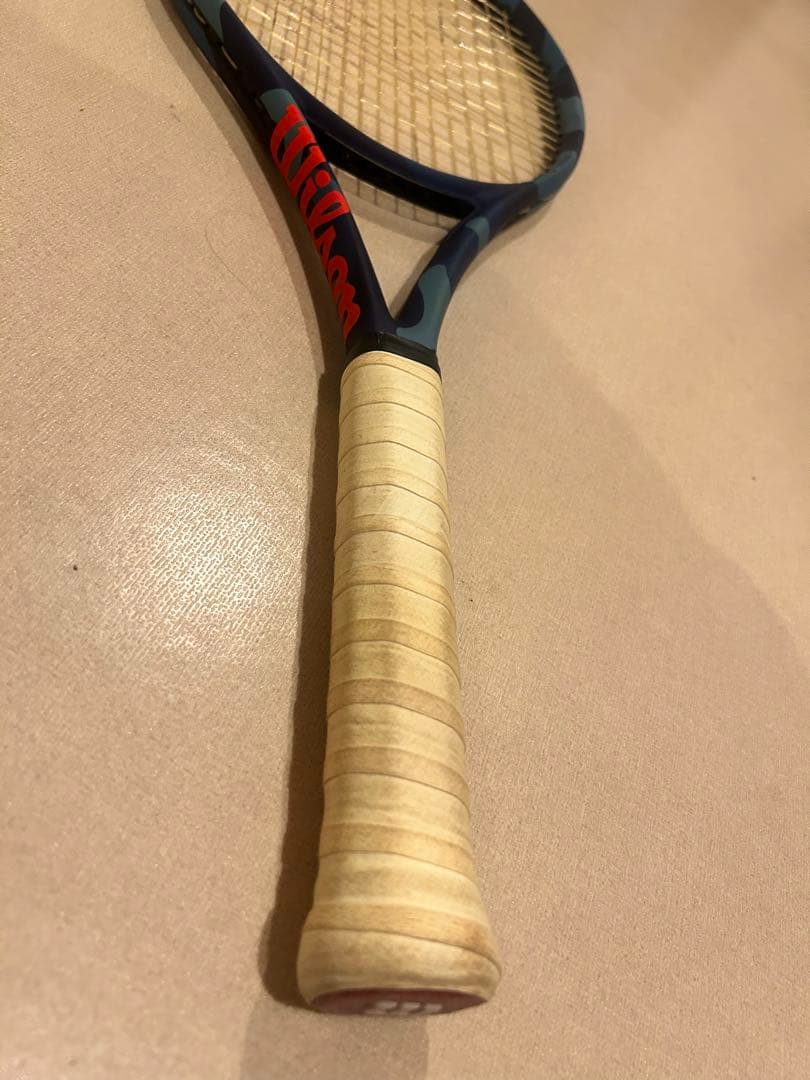 Wilson　ULTRA 100L CAMO EDITION テニスラケット