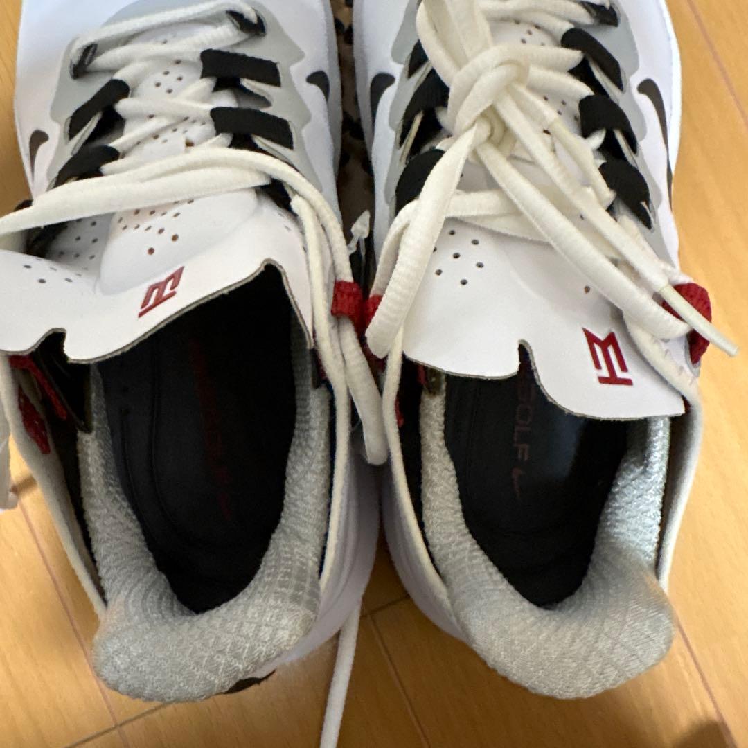NIKEタイガーウッズTW13ホワイト26.0