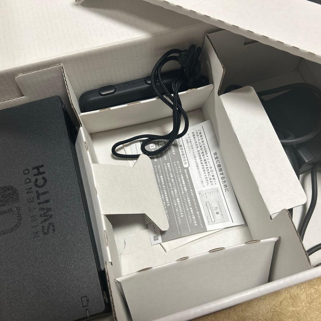 【箱付】Nintendo Switch 本体 Joy-Con ドック 充電器付き